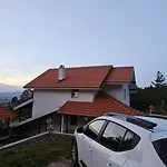 Apartman Ispod Duge Lana